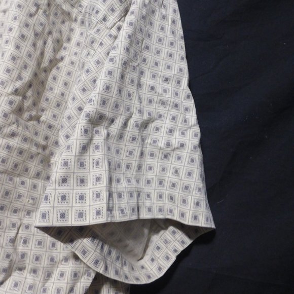 R&R CLASSICS, large 100% cotton, short sleeve button down shirt with pocket, GUC - Picture 9 of 11